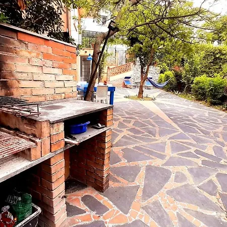 Blu Garden Flat Santa Margherita Parking Apartment *