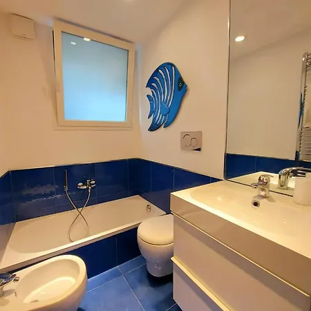Blu Garden Flat Santa Margherita Parking Apartment *