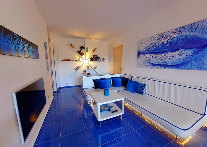 Blu Garden Flat Santa Margherita Private Parking شقة سانتا مارغريتا ليغور
